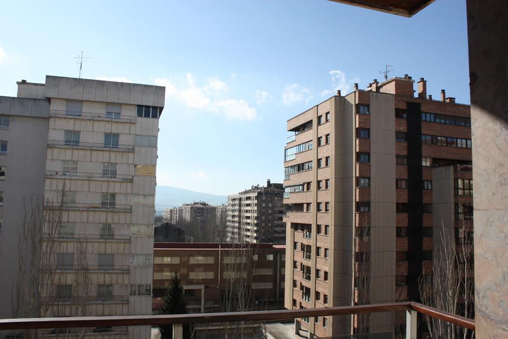 Apartamento Vuelta Del Castillo Pamplona Room photo